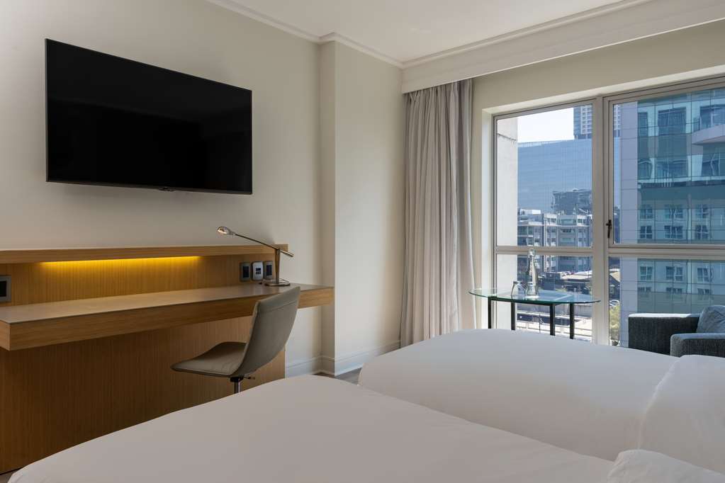 Фото Radisson Blu Gautrain Hotel, Sandton Johannesburg