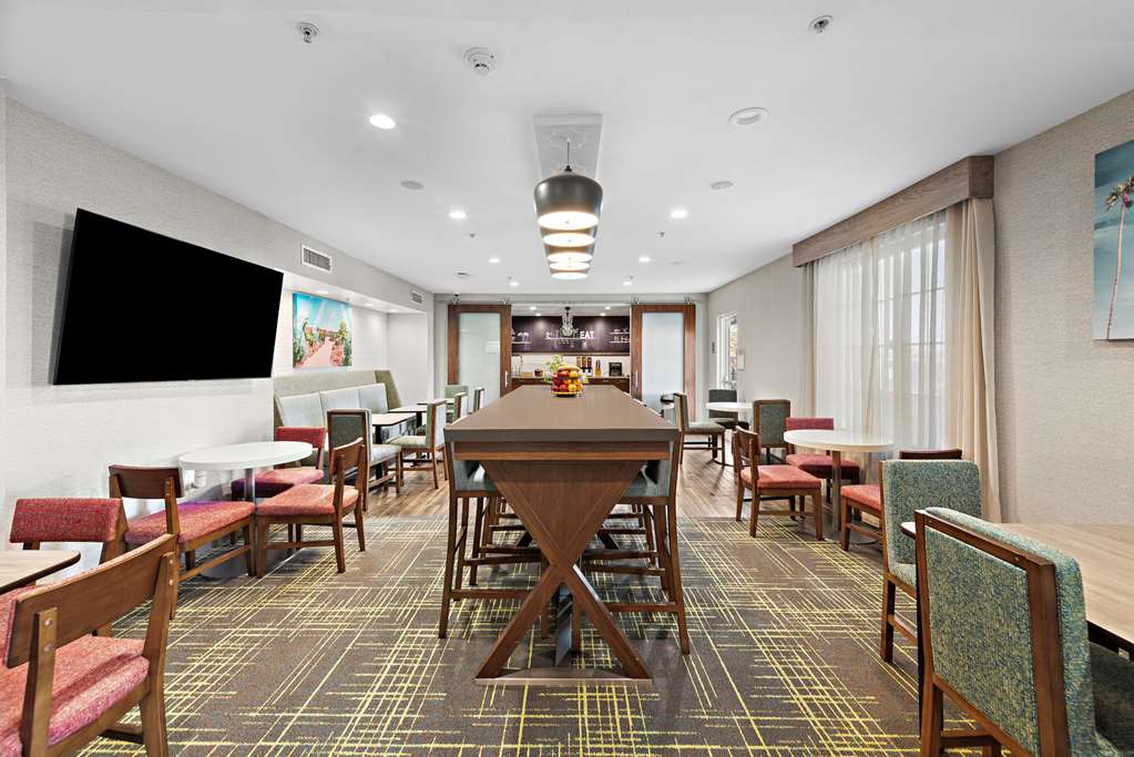 Фото Hampton Inn by Hilton Calexico