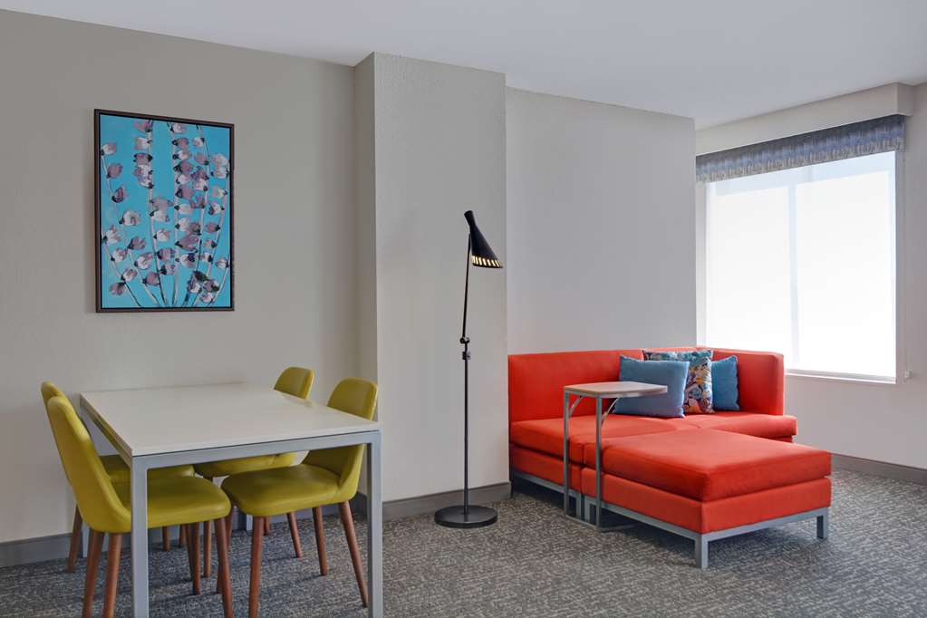 Фото Hilton Garden Inn Jacksonville Jtb/deerwood Park