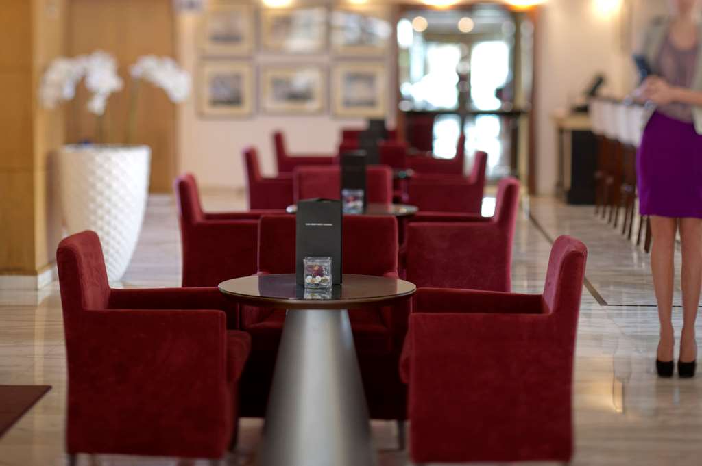 Фото Radisson Blu Martinez Hotel, Beirut