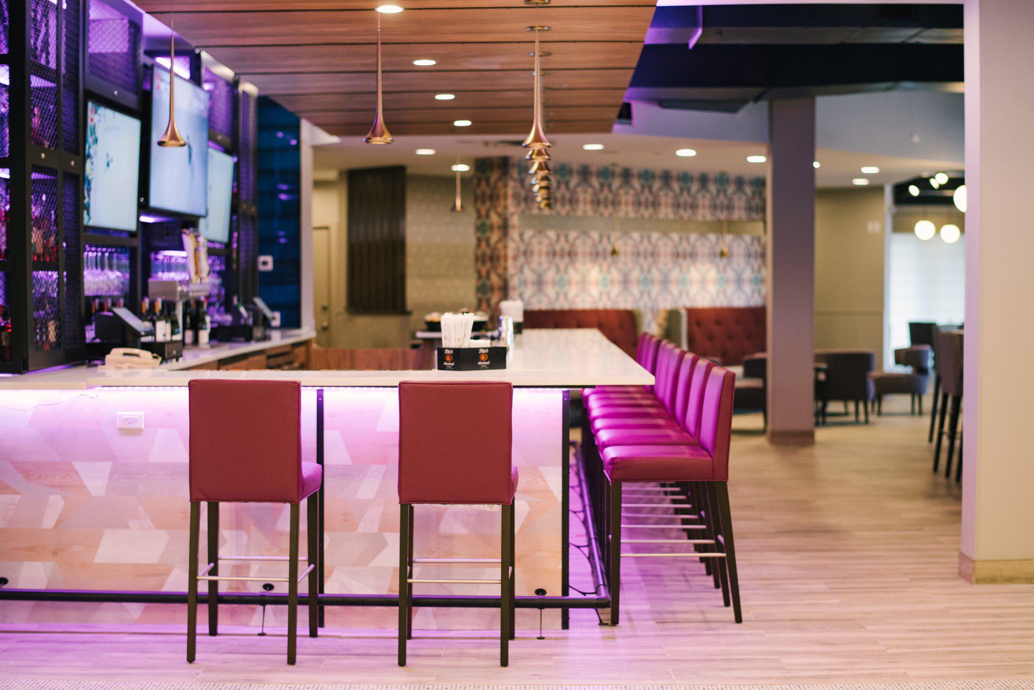 Фото Holiday Inn Philadelphia-Cherry Hill, an Ihg Hotel