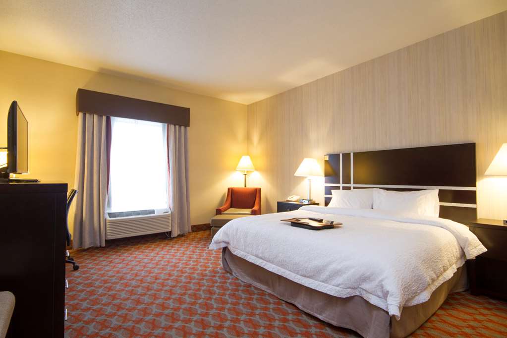 Фото Hampton Inn Marshall