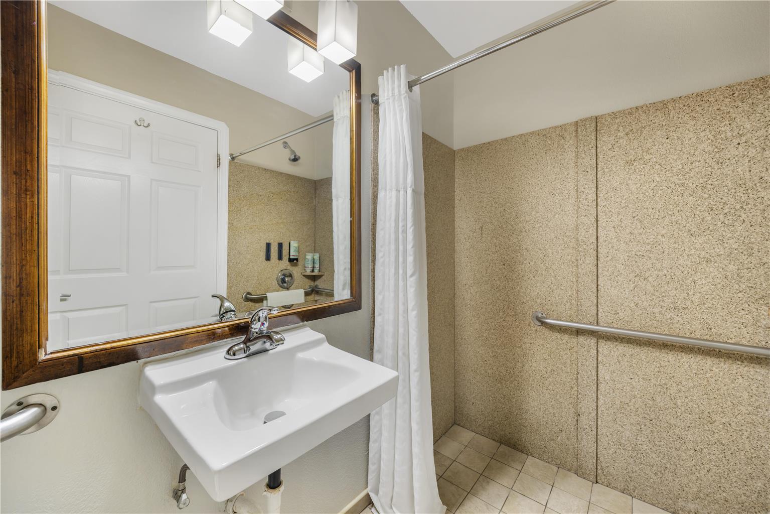 Фото Best Western Tradewinds