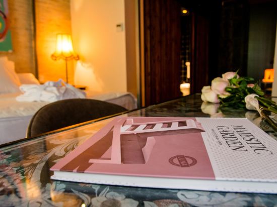 Фото Hotel Lobby Room