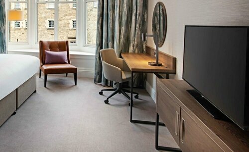 Гостиница Hilton Edinburgh Carlton в Эдинбурге