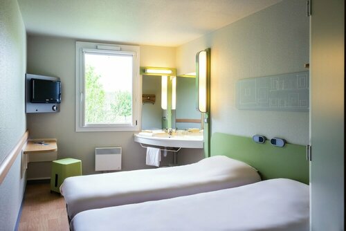 Гостиница Ibis budget Courbevoie Paris la Defense 1 в Нейи-сюре-Сене