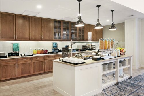 Гостиница Homewood Suites by Hilton Providence Downtown в Потакете