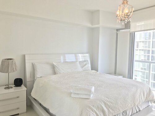 Гостиница Icon by Design Suites Miami в Майами