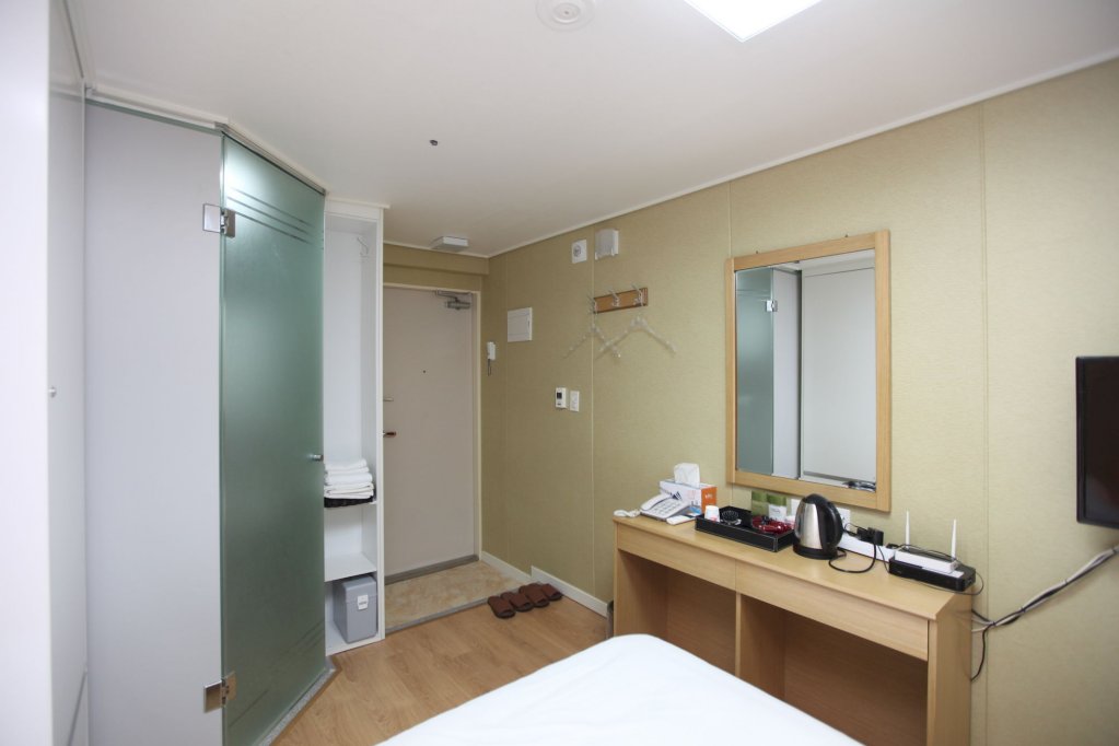 Фото Easy Residence Hotel
