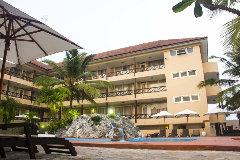 Фото Best Western Plus Accra Beach Hotel