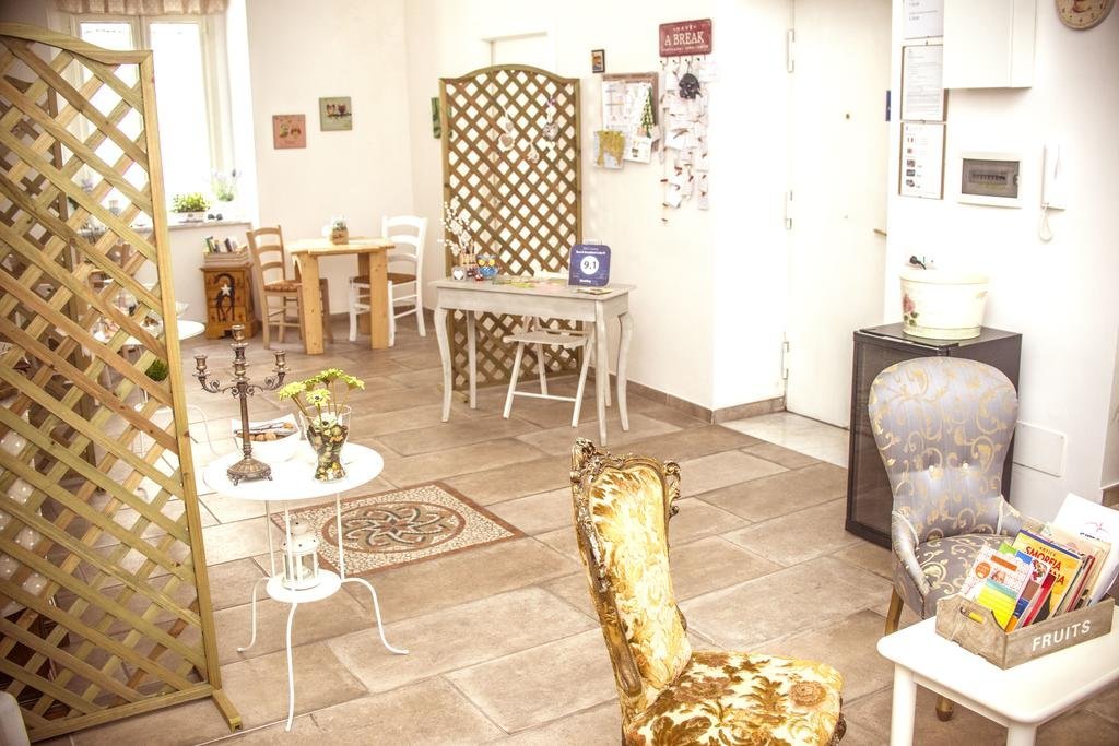 Фото Lady B bed & breakfast