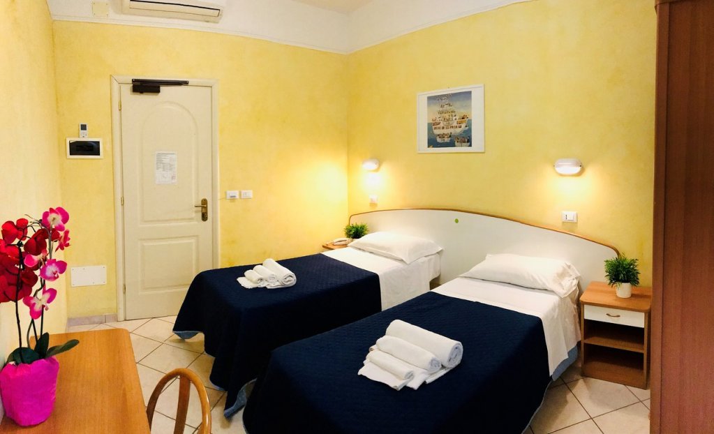 Фото Hotel Naica