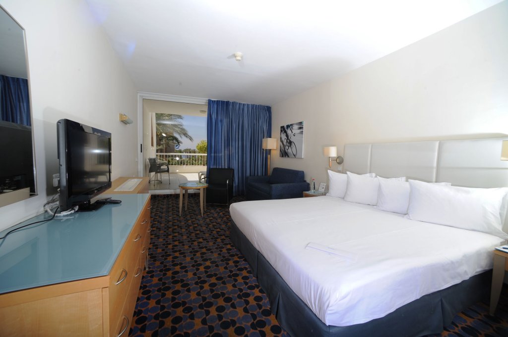 Фото Sport Club by Isrotel Collection