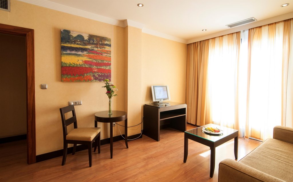 Фото Occidental Granada