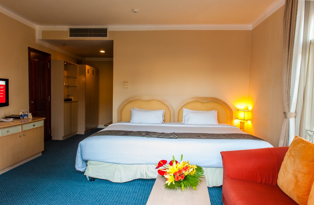 Фото Sunrise Nha Trang Beach Hotel & Spa