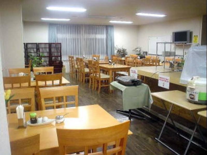 Фото Isahaya Station Hotel