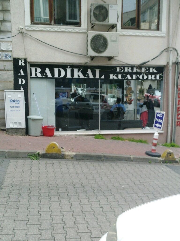 مصففو الشعر Radical Hairdresser ، اسطنبول، صورة