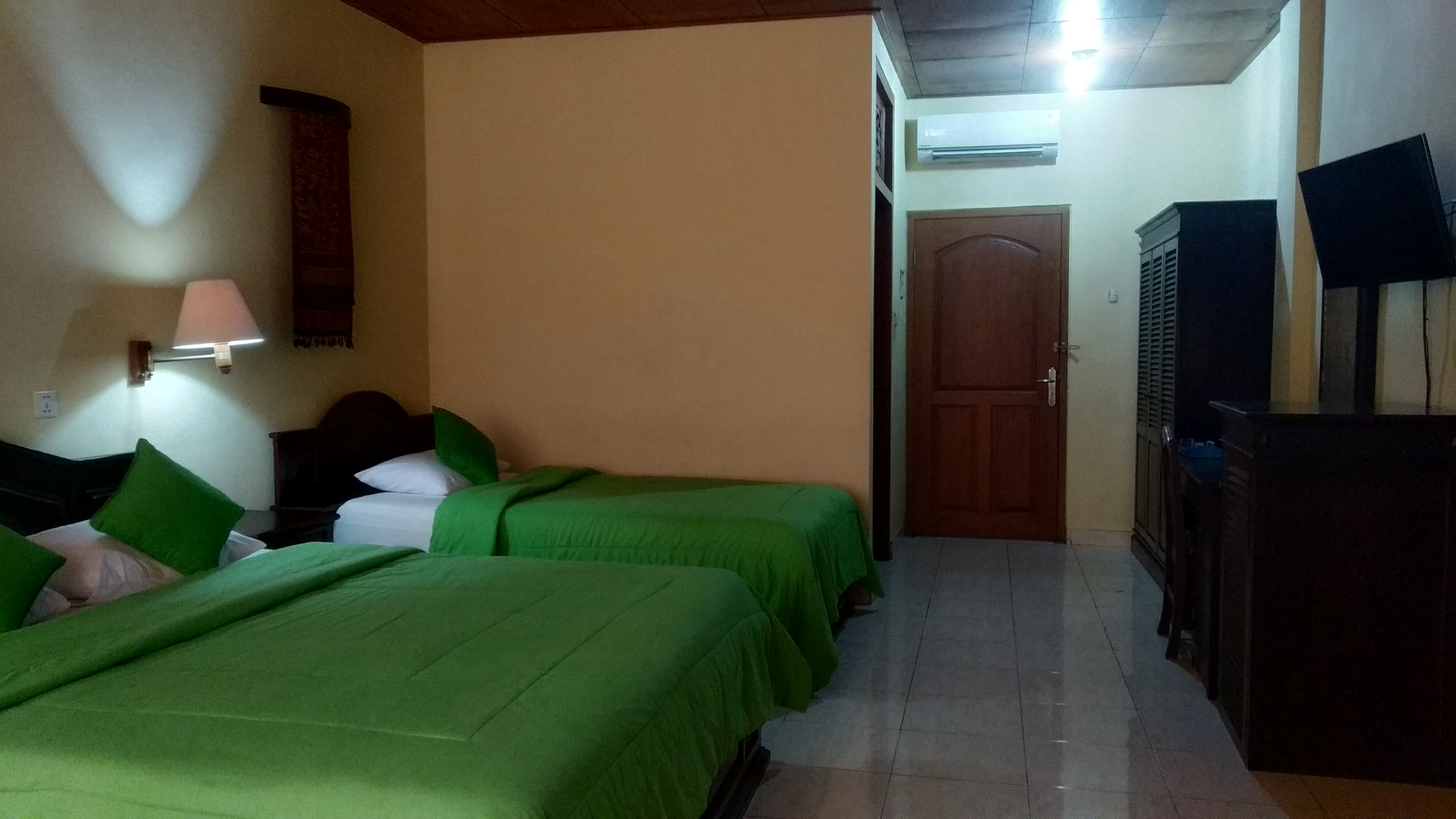 Фото Pesona Beach Inn