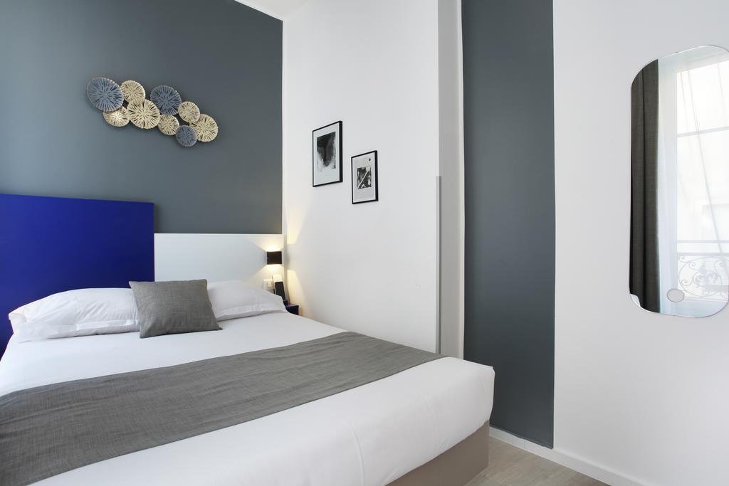 Фото The Alcove Hotel