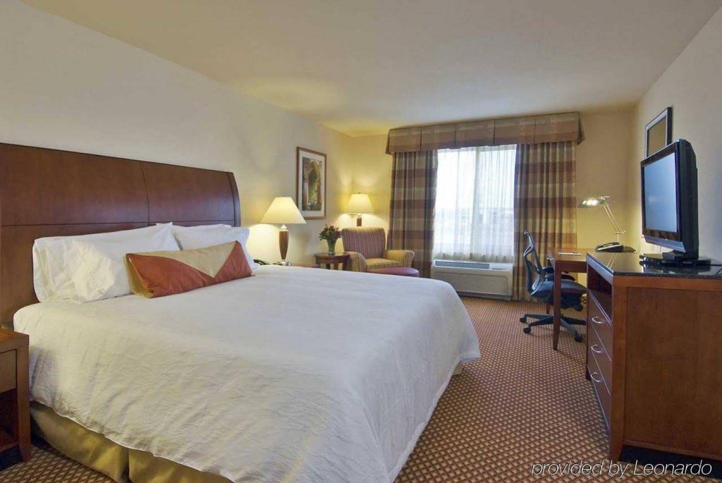 Фото Hilton Garden Inn Austin North