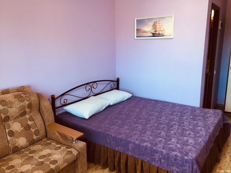 Фото У сестер