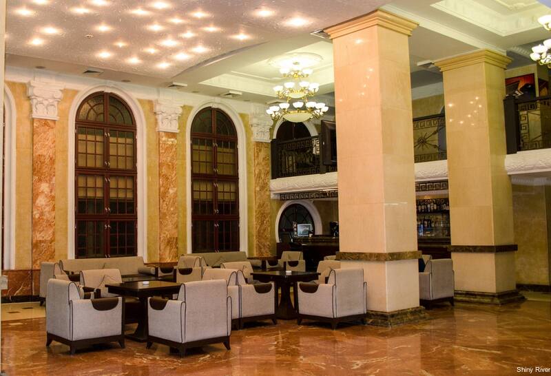 Фото Shiny River