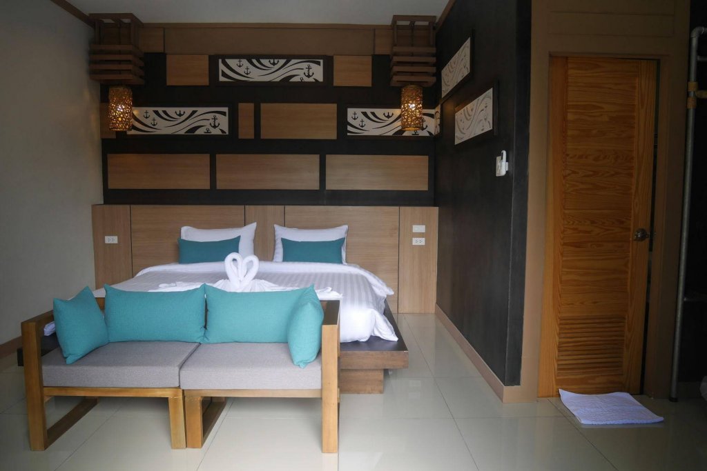 Фото Chaokoh Phi Phi Hotel & Resort