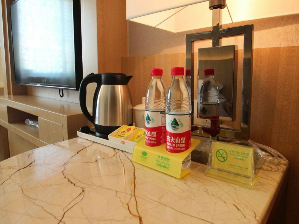 Hotel Shanghai Waigaoqiao Free Trade Zone Vienna Hotel, Shanghai, photo