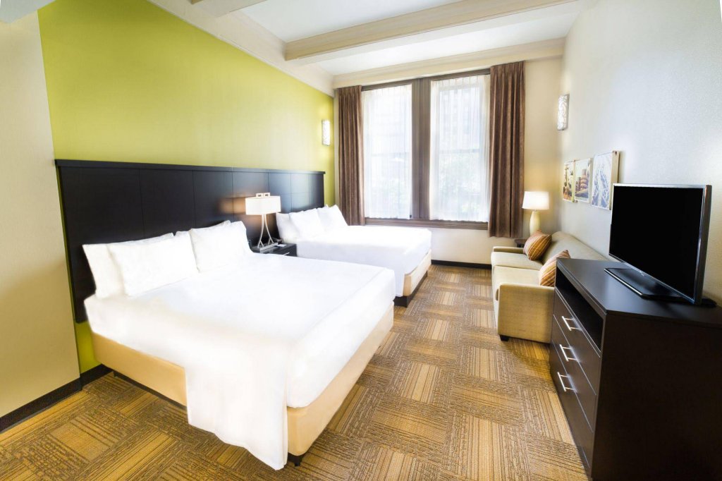 Фото Staybridge Suites Baltimore - Inner Harbor, an Ihg Hotel