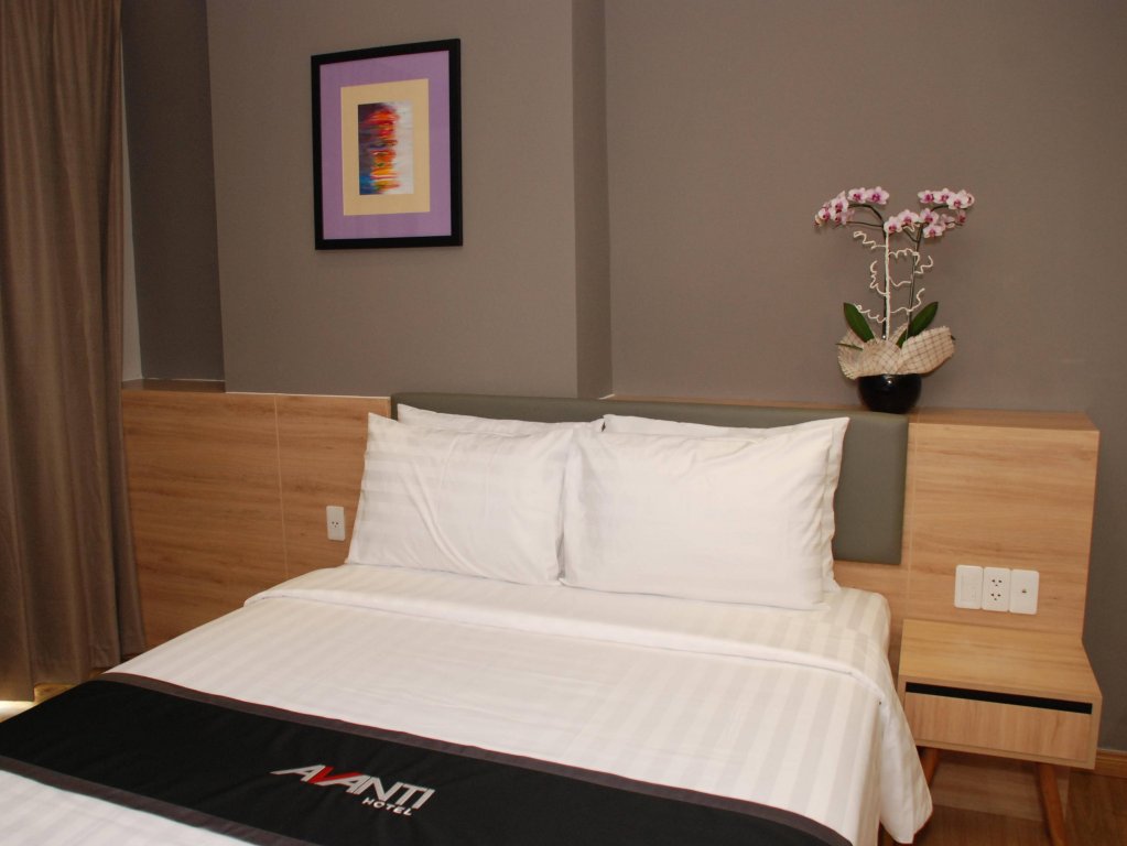 Фото Avanti Hotel