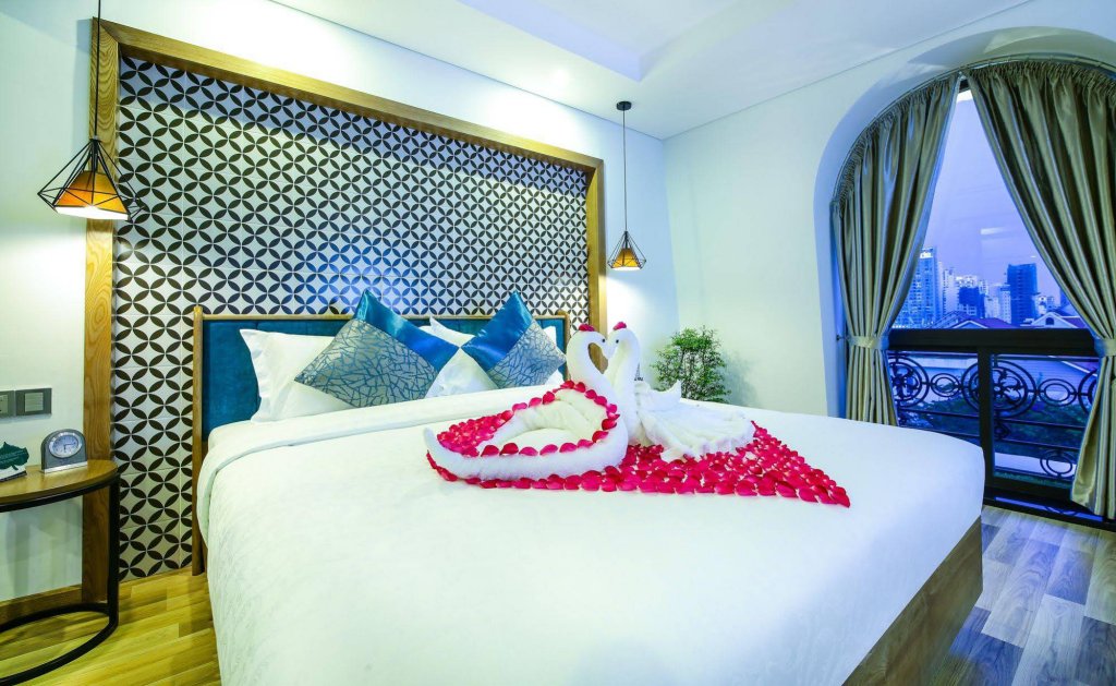 Фото Brilliant Majestic Hotel