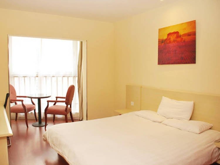 Фото GreenTree Inn Tangshan Lubei District Aegean Sea