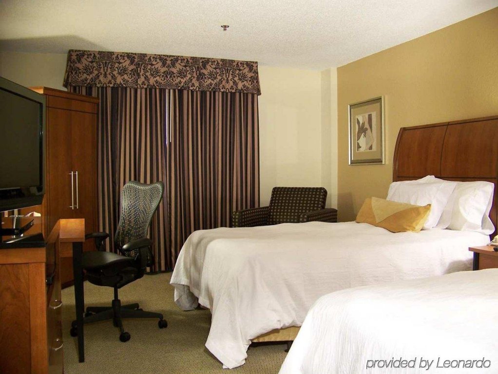 Фото Hilton Garden Inn Las Colinas
