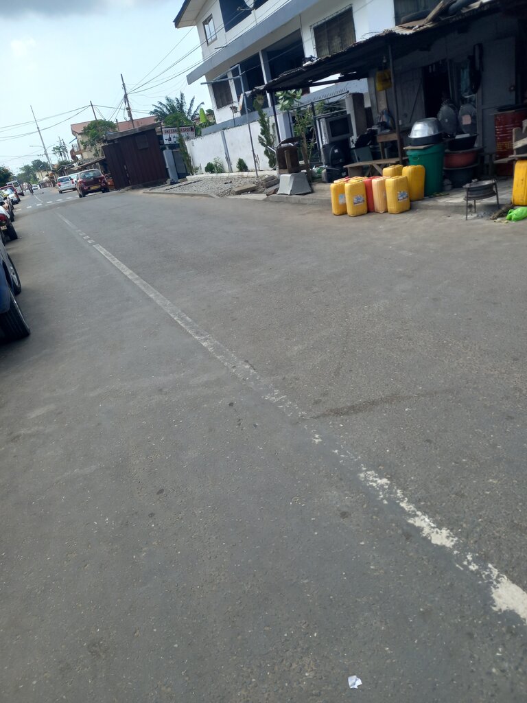 Bar, pub One Conner Spot, Accra, photo