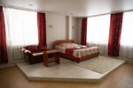 Grand (Mira Avenue, 84), hotel