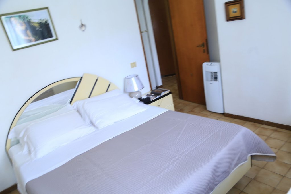 Фото Candy Guest House