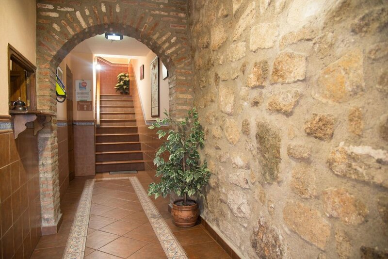 Гостиница Hostal Hueso в Трухильо
