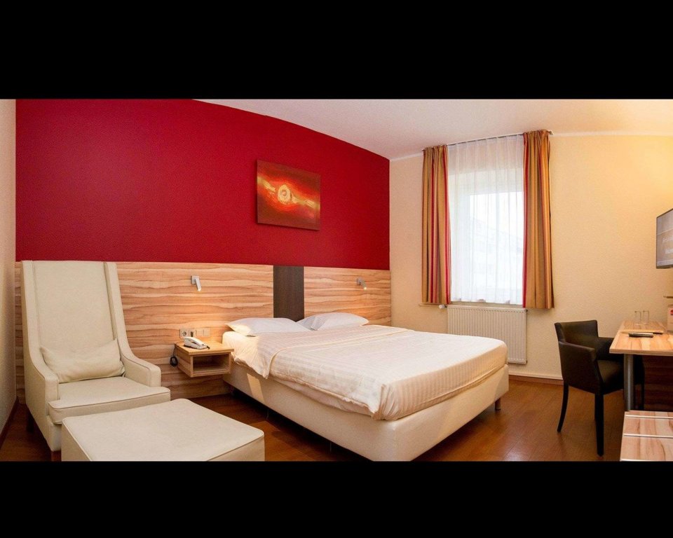 Фото Star Inn Hotel Premium Bremen Columbus, by Quality