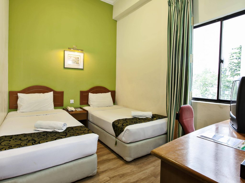 Фото Hotel Zambuger Wira Kuala Lumpur