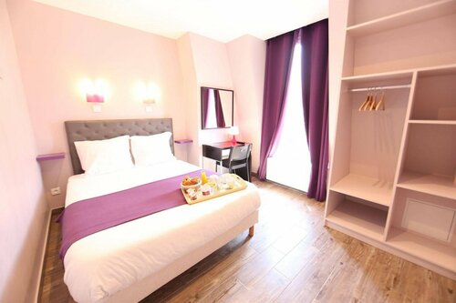 Гостиница Sweet Hotel в Париже