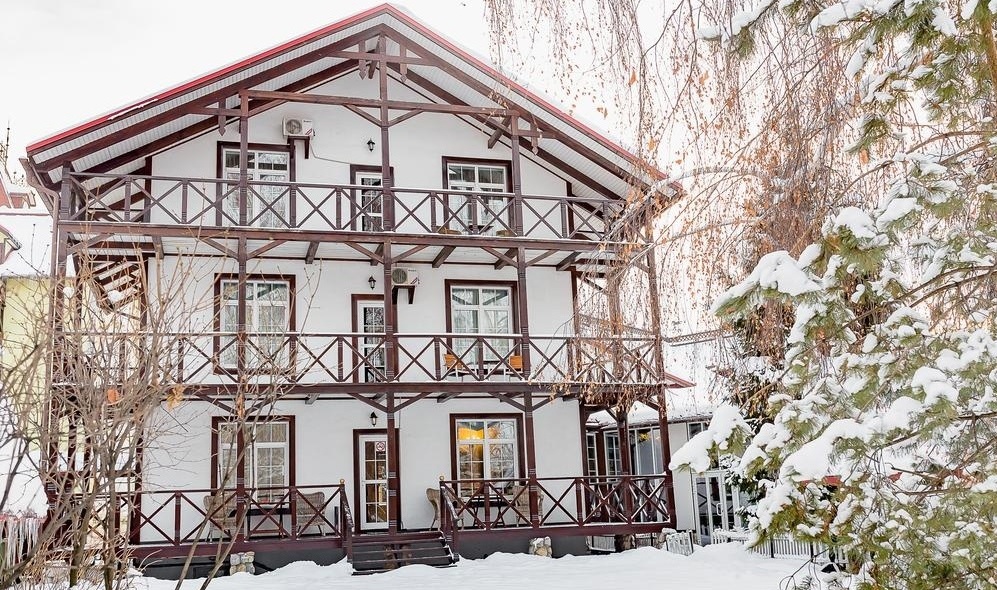 Фото Конюшенный двор