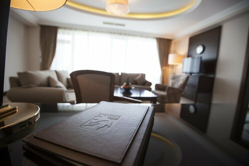 Гостиница Chinar Health Hotel Naftalan в Нафталане
