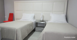 Фото Freddy's Hotel