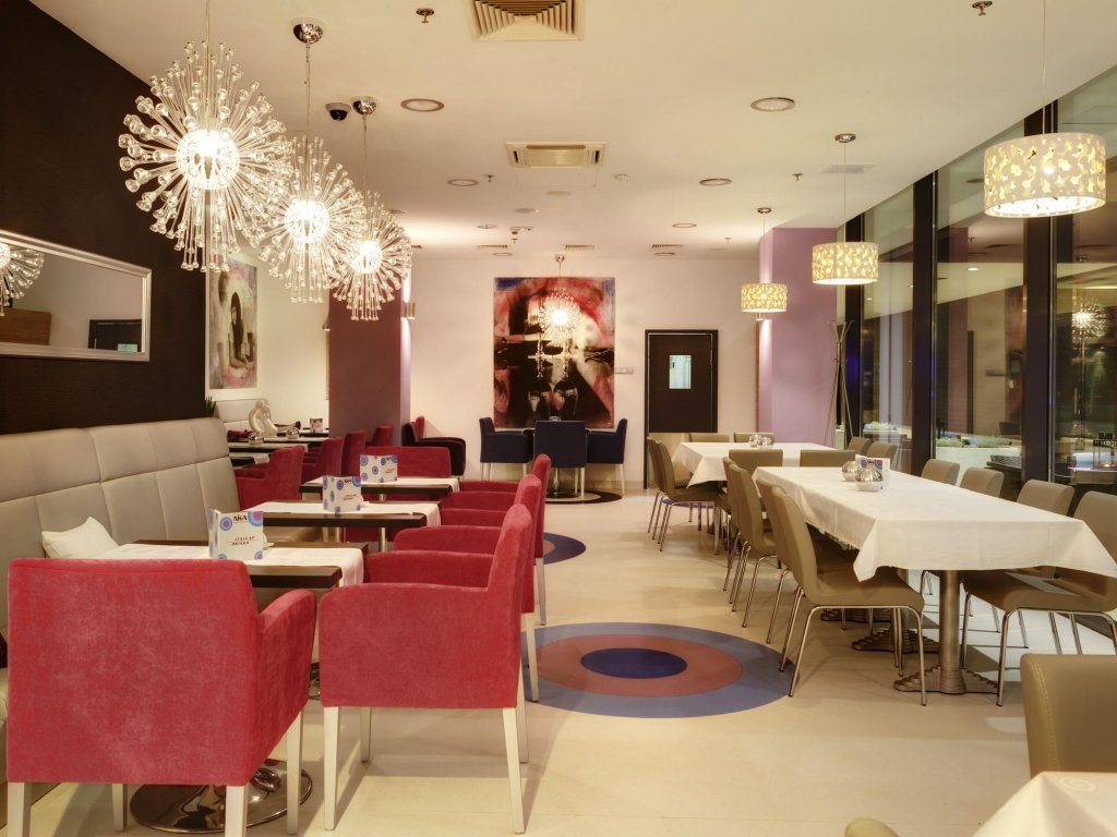 Фото Budapest Museum Central