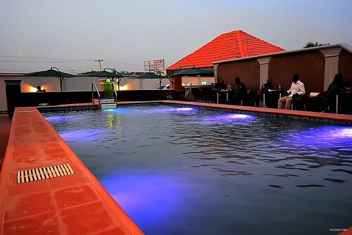 Гостиница De Santos Hotel в Лагосе