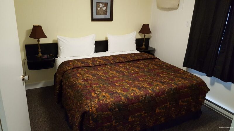 Фото Creston Valley Motel