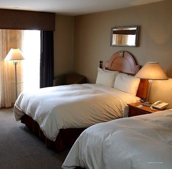 Фото Ambassador Hotel - Milwaukee