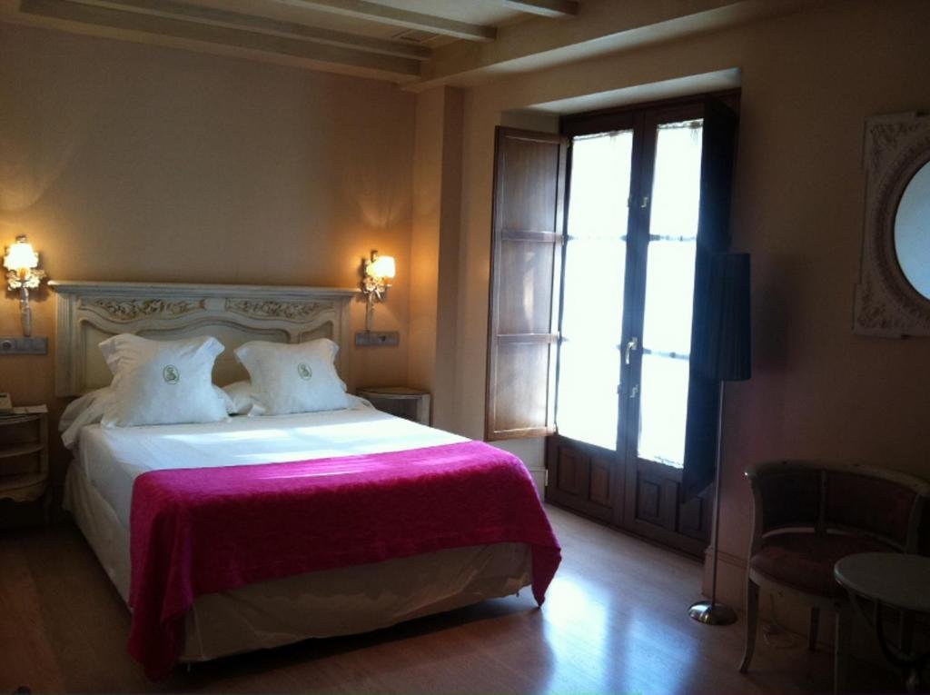 Фото Hotel Sacristía de Santa Ana