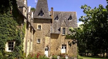 Гостиница Château de La Motte Daudier