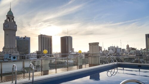 Внешний вид отеля Howard Johnson Plaza Florida Street в Буэнос-Айресе, фото 5